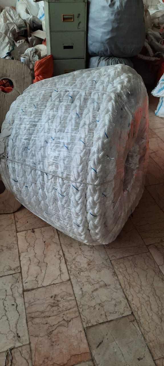 ریشه در استحکام!